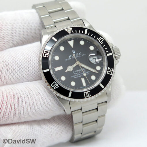 Rolex 16610LN Submariner