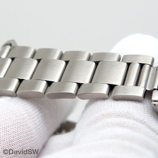 Rolex 16610LN Submariner - Image 12