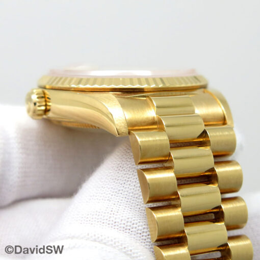 Rolex 18238 Day Date 18K Yellow Gold with White Roman Dial - Image 7