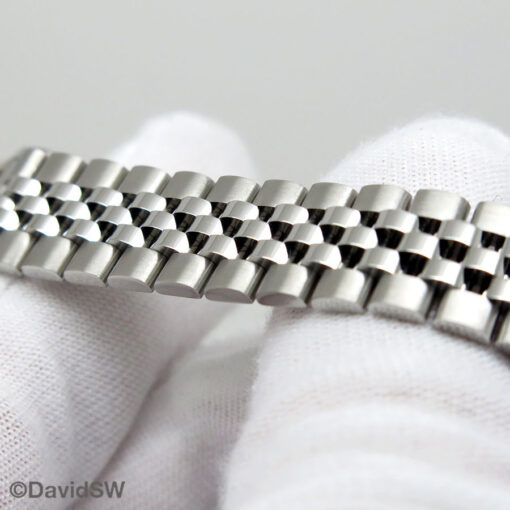 Rolex 279384RBR Datejust with Mother of Pearl Diamond Dial and Diamond Bezel on Jubilee - Image 7