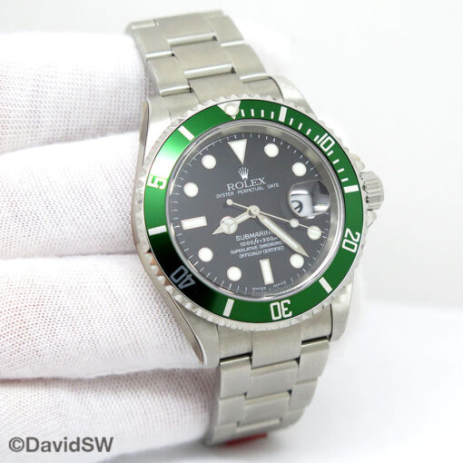 Rolex 16610LV Submariner (New Old Stock)