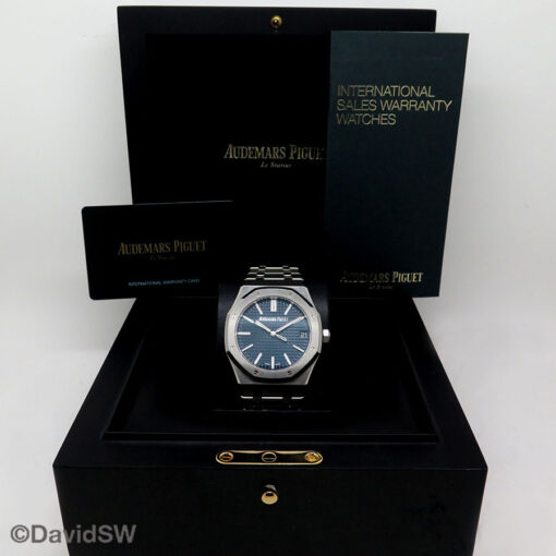 Alternative view of Audemars Piguet 15510ST Royal Oak with Blue Dial