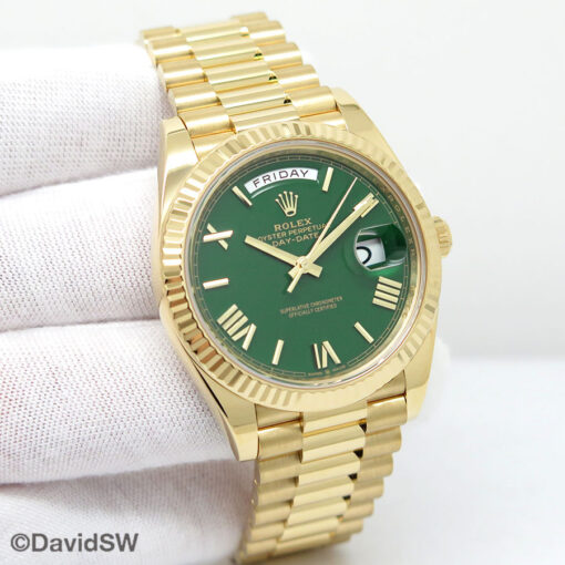Rolex 228238 Day Date 40 18K Yellow Gold with Green Roman Dial