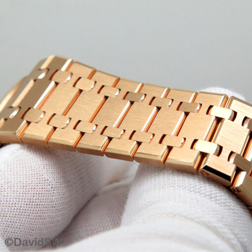 Audemars Piguet 15500OR Royal Oak 18K Rose Gold with Black Dial - Image 9