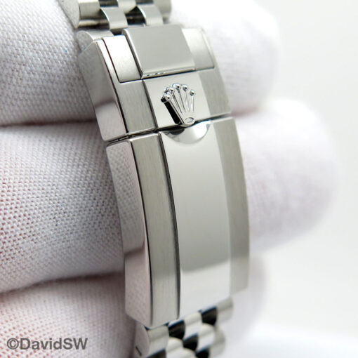 Rolex 126720VTNR GMT Master II on Jubilee - Image 7