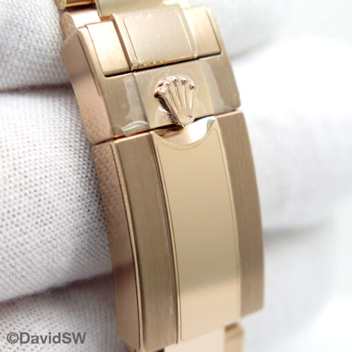 Rolex 126505 Cosmograph Daytona 18K Rose Gold with Black Dial - Image 7
