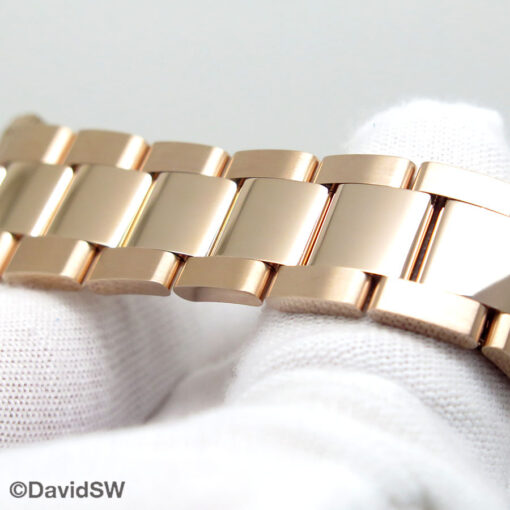 Rolex 126505 Cosmograph Daytona 18K Rose Gold with Black Dial - Image 6