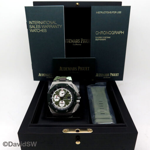 Audemars Piguet 26400SO Royal Oak Offshore Chronograph with Green Dial Limited Edition - Image 2