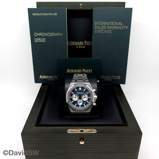 Alternative view of Audemars Piguet 26331ST Royal Oak Chronograph with Blue Dial