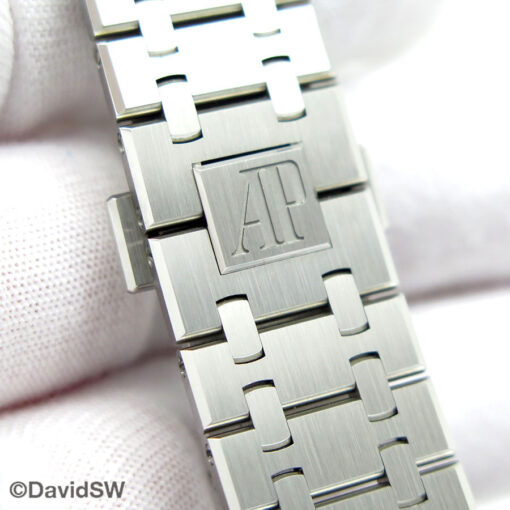 Audemars Piguet 15510ST Royal Oak with Green Dial - Image 9