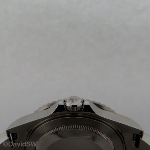 Rolex 16710 GMT Master II with Red/Black Bezel - Image 4