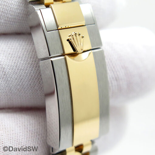 Rolex 126713GRNR GMT Master II 18K/SS on Jubilee - Image 7