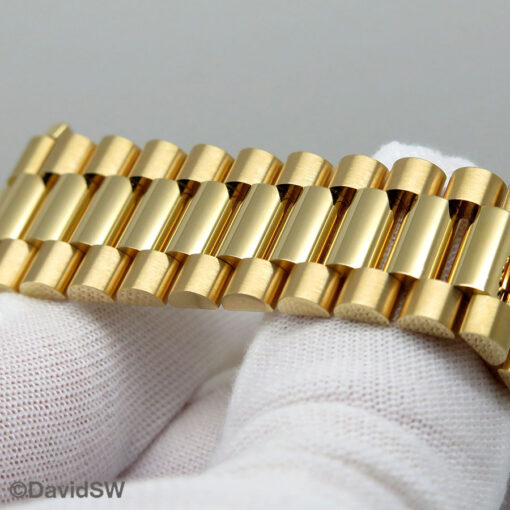Rolex 228238 Day Date 40 18K Yellow Gold with Silver Roman Dial - Image 8