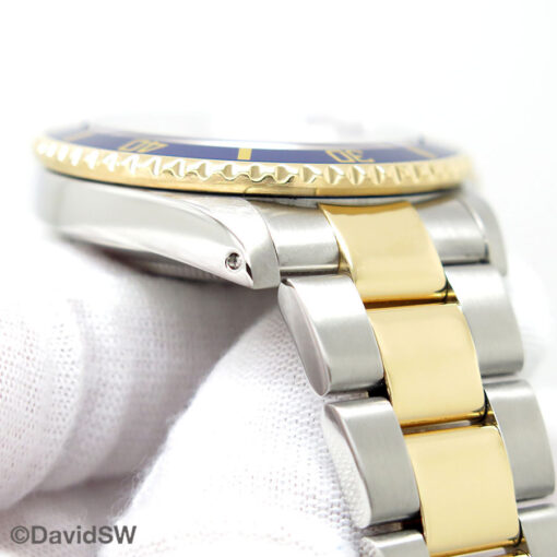 Rolex 16613LB Submariner 18K/SS with Blue Dial - Image 9
