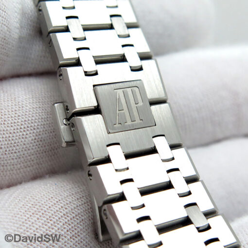 Audemars Piguet 26326ST Royal Oak Chronograph "Pride of Italy" Limited Edition - Image 8