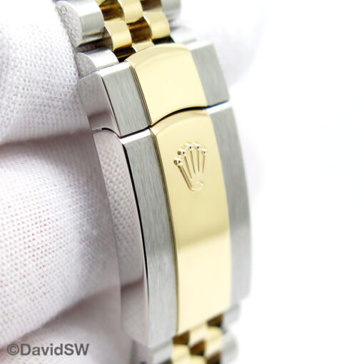 Rolex 126333 Datejust 41 18K/SS with Slate Roman Dial on Jubilee - Image 7