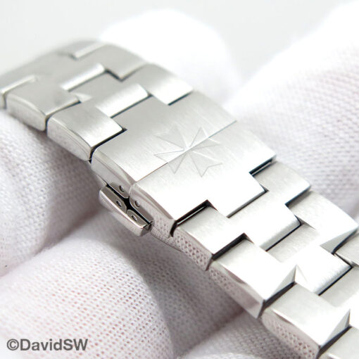 Vacheron Constantin 4520V Overseas with Blue Dial Automatic - Image 8