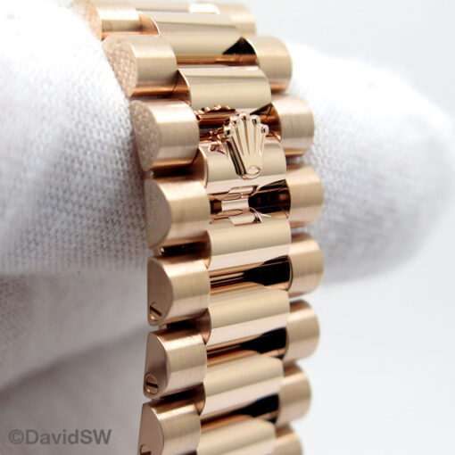 Rolex 228235 Day Date 40 18K Rose Gold with Olive Green Dial - Image 7