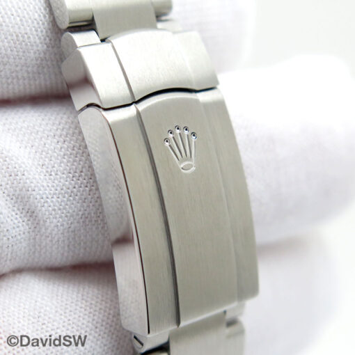 Rolex 124300 Oyster Perpetual 41 with Green Dial - Image 7