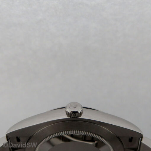 Rolex 124300 Oyster Perpetual 41 with Green Dial - Image 4