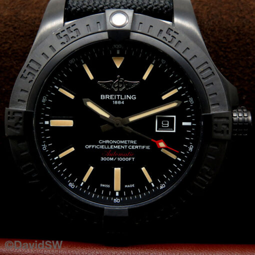 Breitling V17310 Avenger Blackbird 48mm - Image 3