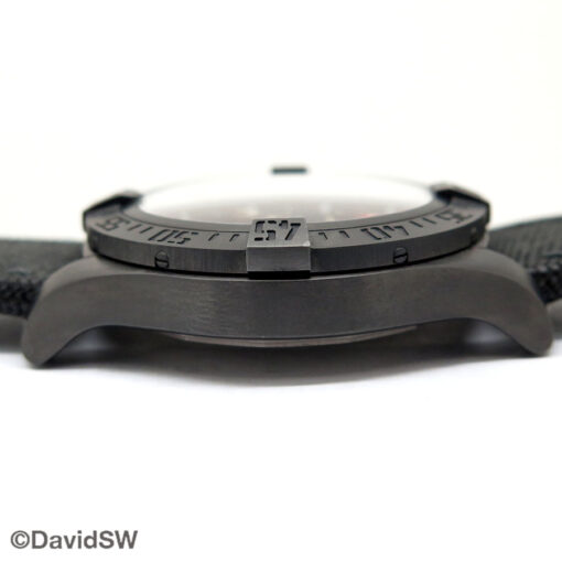 Breitling V17310 Avenger Blackbird 48mm - Image 6