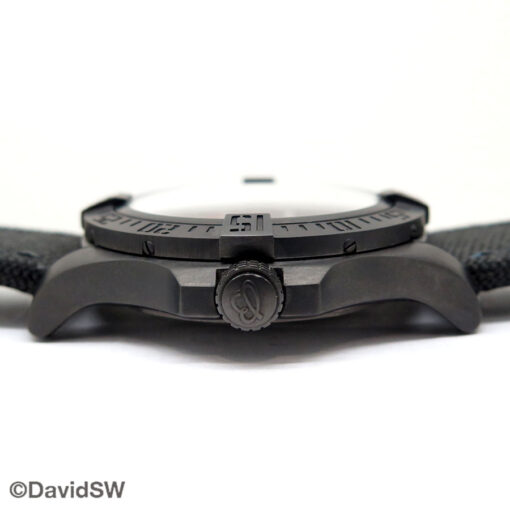 Breitling V17310 Avenger Blackbird 48mm - Image 5