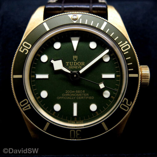 Tudor 79018V Black Bay Fifty-Eight 18K Yellow Gold with Green Dial - Image 3
