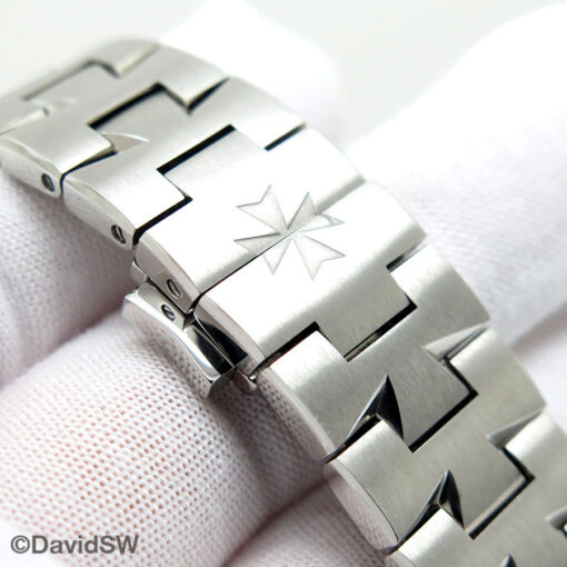 Vacheron Constantin 49150 Overseas Automatic Chronograph with Silver Dial - Image 8