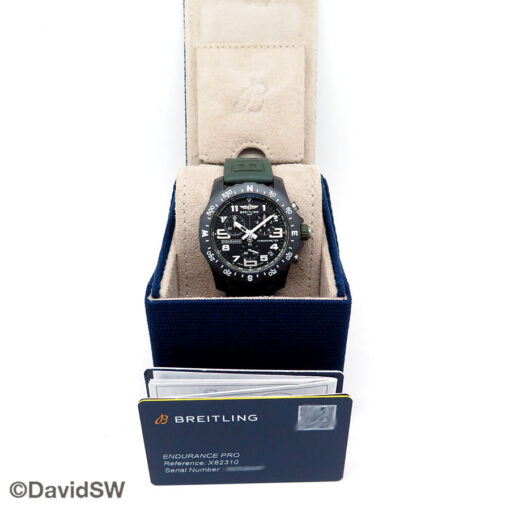 Alternative view of Breitling X82310 Endurance Pro SuperQuartz Green