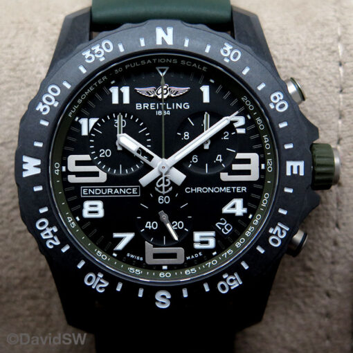 Breitling X82310 Endurance Pro SuperQuartz Green - Image 3