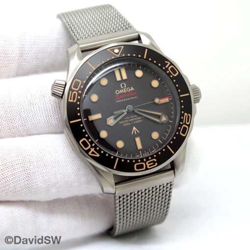 Omega Seamaster Diver 300m ‘007 Edition Titanium