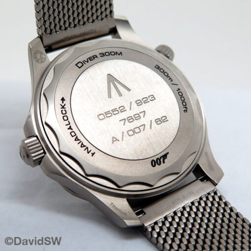 Omega Seamaster Diver 300m ‘007 Edition Titanium - Image 4