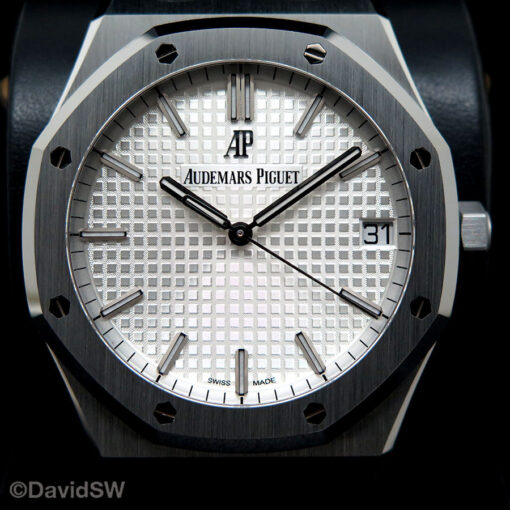 Audemars Piguet 15500ST Royal Oak with Silver Dial - Image 3