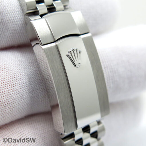 Rolex 126334 Datejust 41 with Slate Roman Dial on Jubilee - Image 7