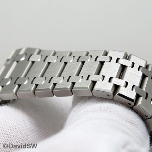 Audemars Piguet 15500ST Royal Oak with Black Dial - Image 7
