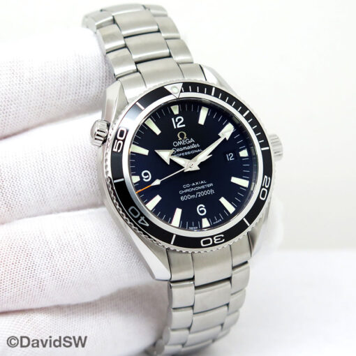 Omega 2200.50.00 Seamaster Planet Ocean 600m XL with Black Dial