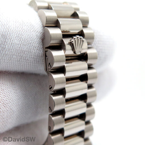 Rolex 18239 Day Date 18K White Gold with Silver Diamond Dial - Image 8