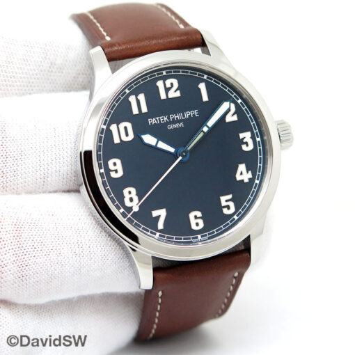 Patek Philippe 5522A Calatrava PiIot “New York” Limited Edition