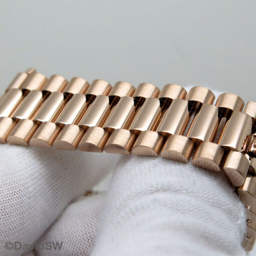Rolex 228235 Day Date 40 18K Rose Gold with Olive Green Dial - Image 8