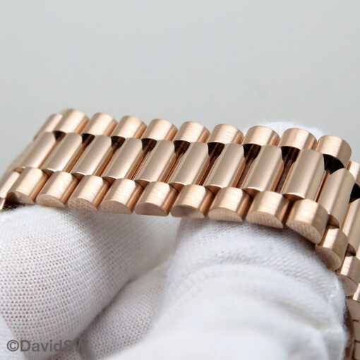 Rolex 228235 Day Date 40 18K Rose Gold with Olive Green Dial - Image 6