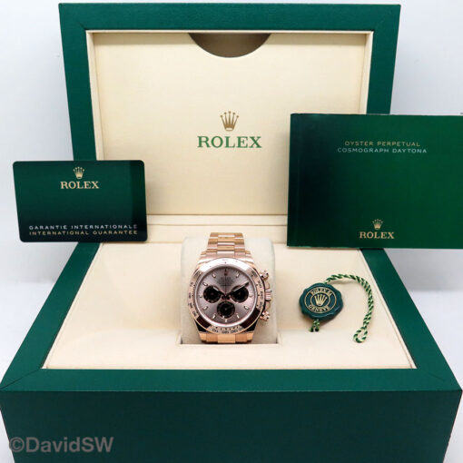 Rolex 116505 Cosmograph Daytona 18K Rose Gold with Sundust Dial - Image 2