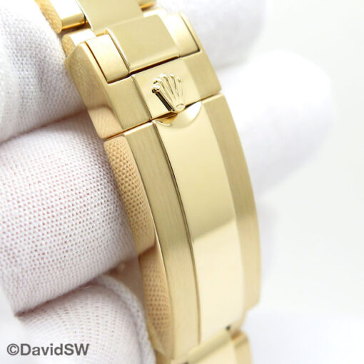 Rolex 126618LB Submariner 41 18K Yellow Gold - Image 7
