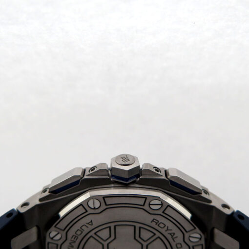 Audemars Piguet 26480TI Royal Oak Chronograph Automatic - Image 5