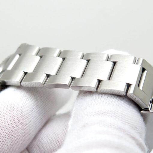Rolex 126610LN Submariner 41 - Image 6