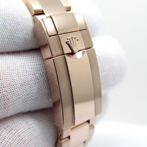 Rolex 116505 Cosmograph Daytona 18K Rose Gold with Black Dial - Image 7