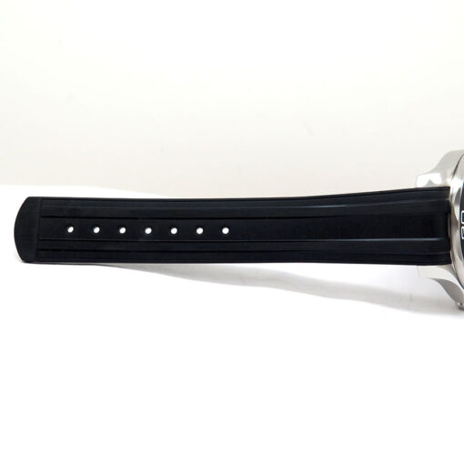 Omega Seamaster No Date Diver 300m with Black Dial on Rubber Strap (New Model) - Image 8