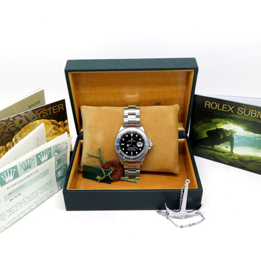 Rolex 16610LN Submariner - Image 2