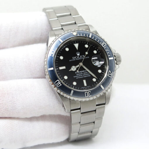 Rolex 16610LN Submariner