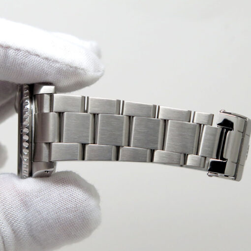 Rolex 16610LN Submariner - Image 13